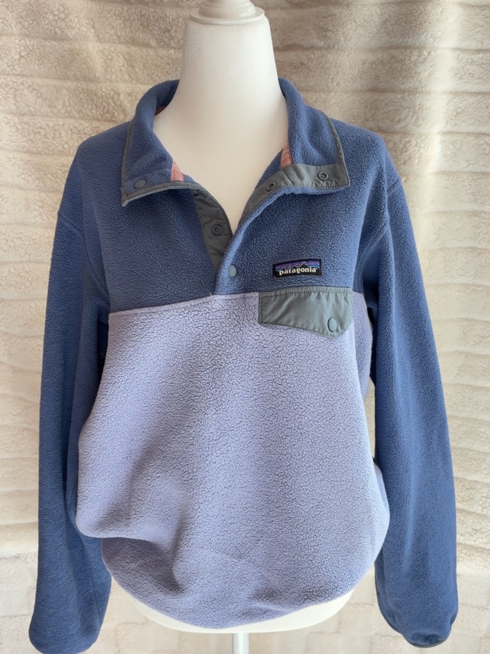Patagonia Two-Tone Blue Snap-T Fleece Pullover with Gray Trim